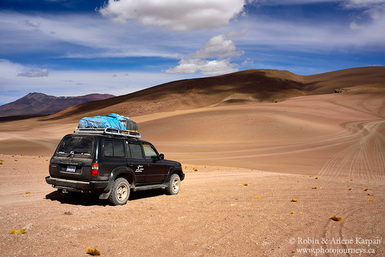 desert trails, southern Bolivia