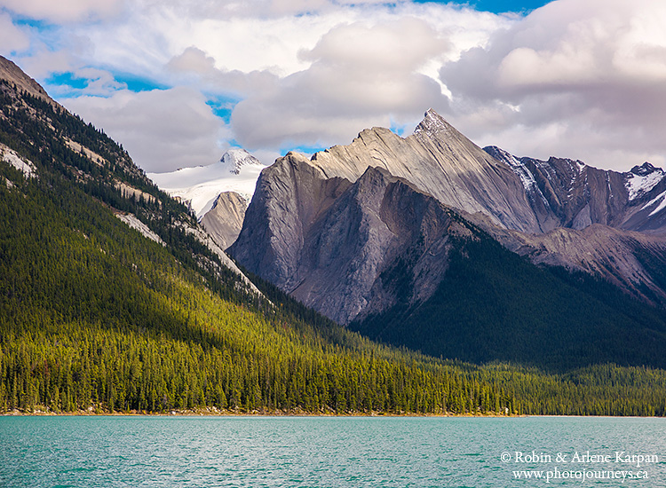 Maligne Lake