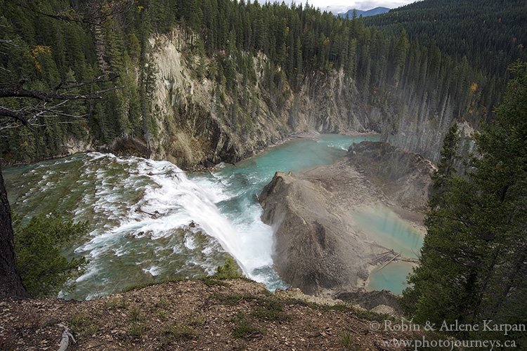 Wapta Falls, Kicking Horse River, Yoho National Park, British Columbia.