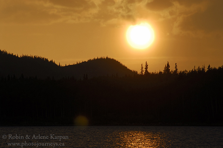 Sunset, MacIntosh bay, north shore, Lake Athabasca, Saskatchewan