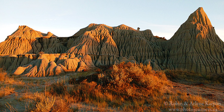 Dinosaur Provincial Park, Alberta.