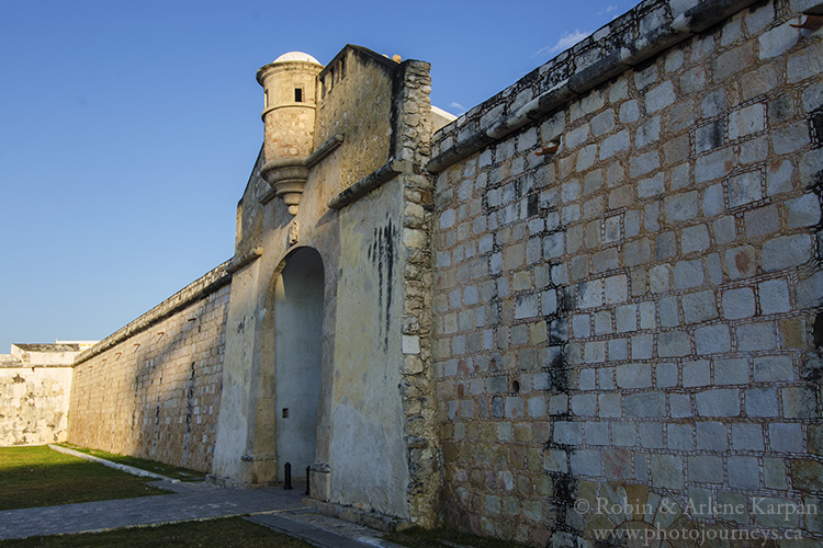 Fortified city walls, Campeche