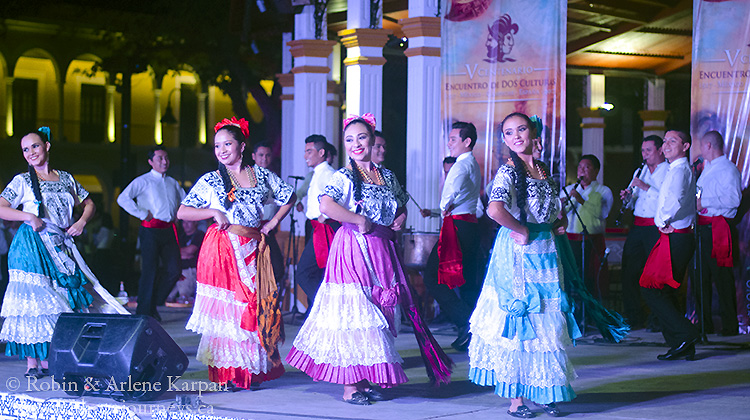 Folkloric dancing, Campeche