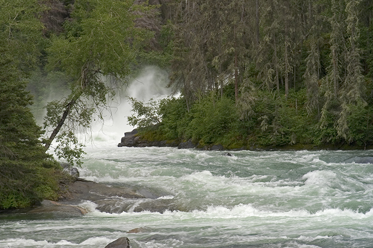 Nistowiak Falls, Rapid River, Saskatchewan